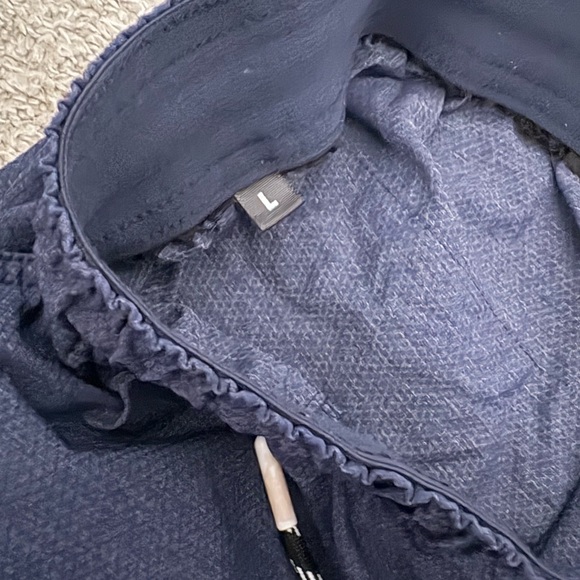 Stylish Blue Swim Trunks for Men - Picture 5 of 5